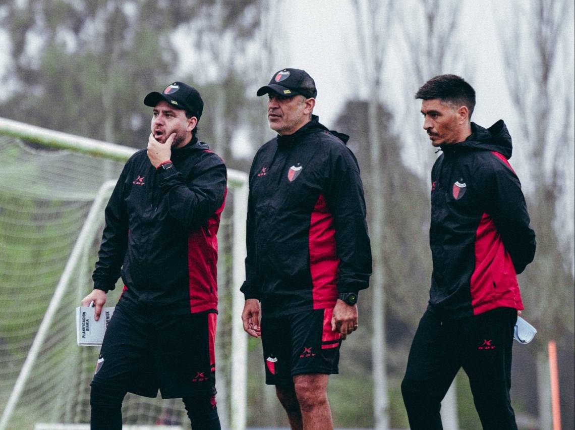 En el debut de Delfino y obligado a ganar, Colón recibe a San Telmo