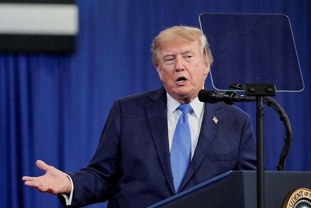 Trump desafió a Irán y dijo que declarará el estrecho de Ormuz