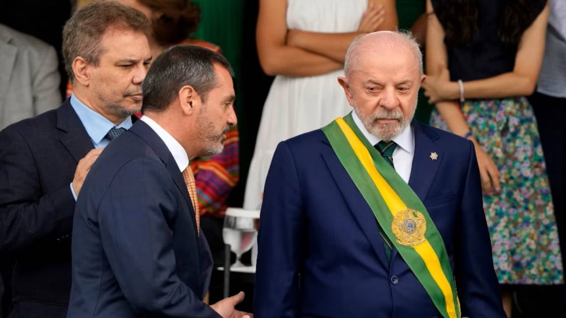 Crisis en la Corte Suprema de Brasil sacude la campaña a menos de un mes de las elecciones