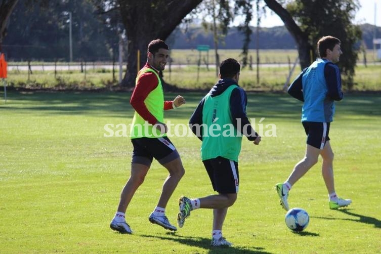 Madelón define el equipo para el estreno en casa
