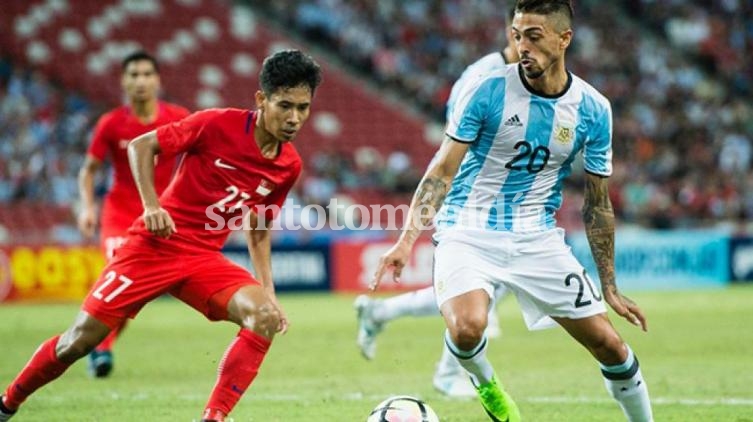 Sampaoli desafectó a Lanzini por lesión