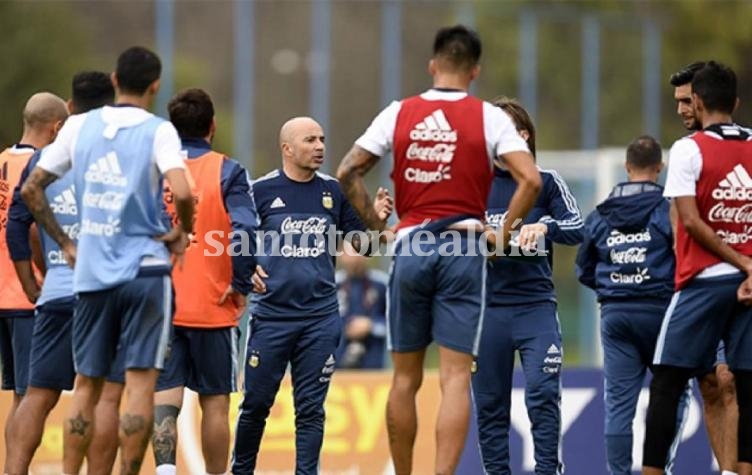 Sampaoli empieza a delinear el equipo para ir a Uruguay