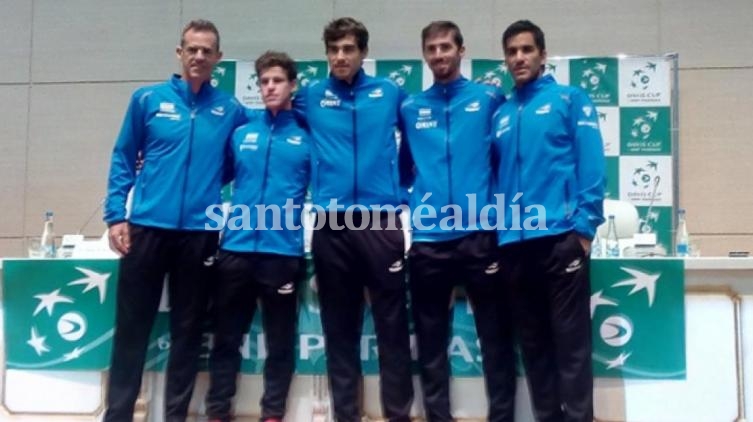 Pella y Kukushkin abren la serie de Copa Davis