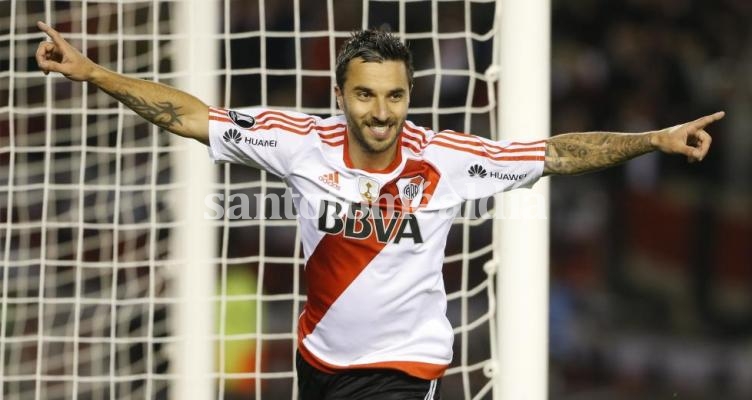 River liquidó a Wilstermann con una paliza de Scocco
