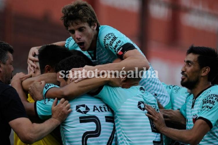 Colón gritó fuerte en La Paternal