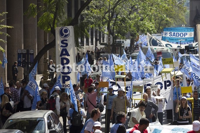 Paro y marcha de Sadop el próximo miércoles 