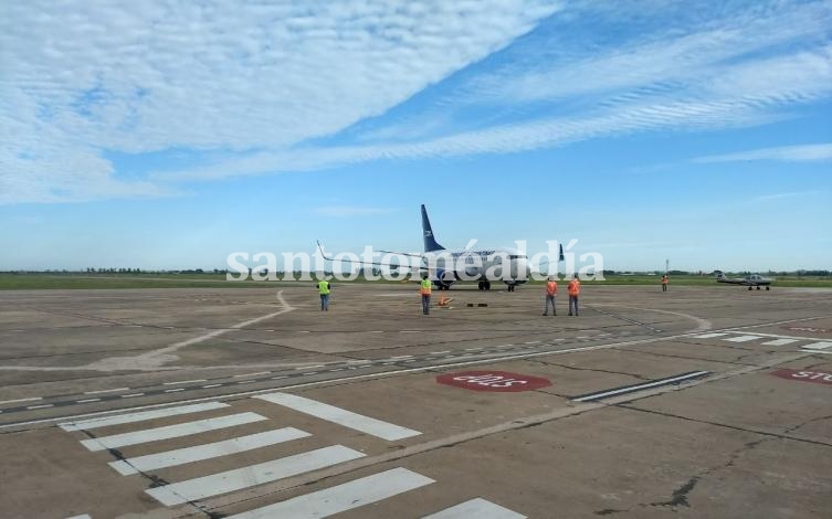 En noviembre se sumará un vuelo desde Sauce Viejo a Buenos Aires