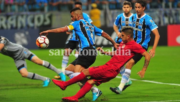 Gremio se impuso en los penales y dejó sin Recopa a Independiente