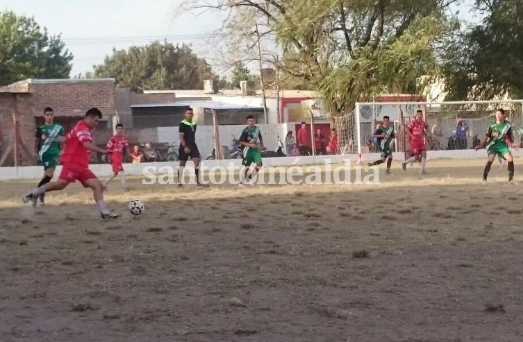 Liga Santafesina: Don Salvador quiere bajar al puntero