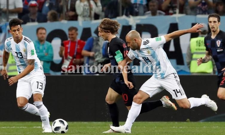 Argentina depende de un milagro para pasar a la próxima ronda del Mundial.