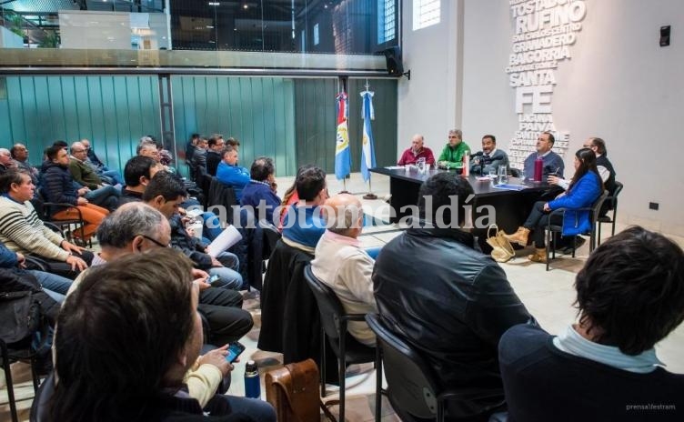 Festram mantiene el estado de alerta por la situación salarial de municipios y comunas
