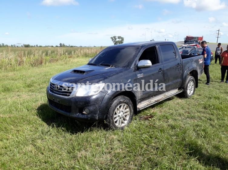 La camioneta en la que se conducía llevaba varios envoltorios con cocaína. (Foto: Min. Seguridad)