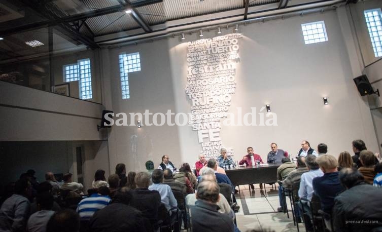 Sin propuesta, los municipales vuelven al paro