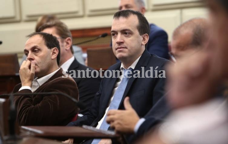 Reforma constitucional: El diputado Blanco, a favor de la consulta popular 