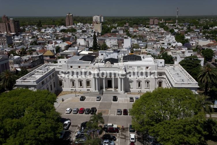 La lucha de las mujeres llega a la Legislatura en una muestra fotográfica
