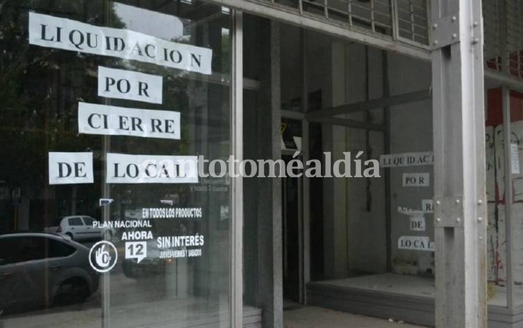 Santa Fe: En lo que va del año se desocuparon 150 locales comerciales