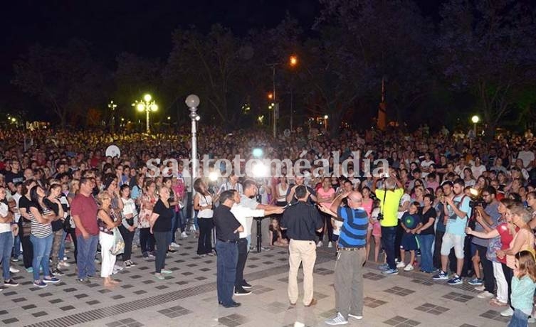 Multitudinaria movilización en Esperanza tras el femicidio de Gabriela Degiorgio