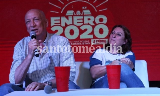 Bonfatti reapareció con fuertes críticas a Perotti