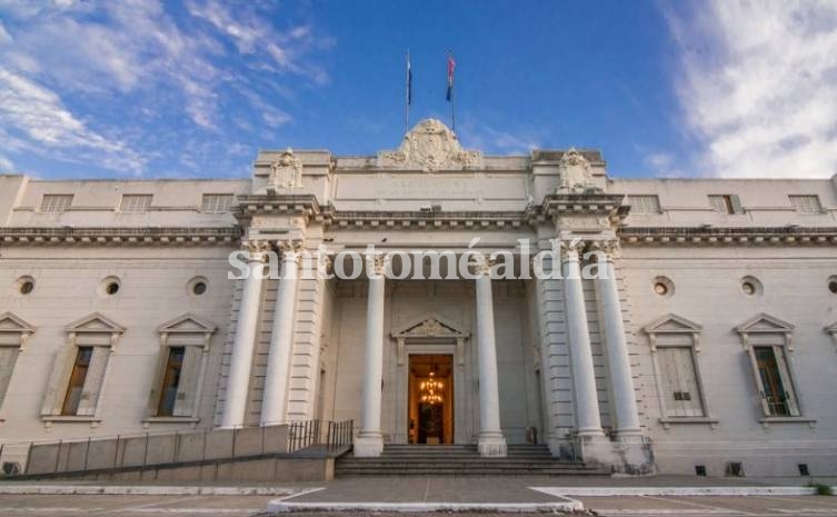 Diputados y senadores provinciales donarán la mitad de sus sueldos