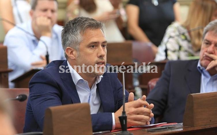 Busatto propone una bonificación para el personal de salud, seguridad y de comedores destinado al transporte
