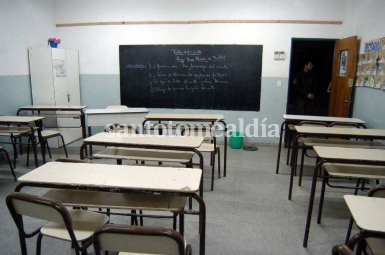 La vuelta a clases en la provincia será por grupos y con una semana presencial y otra virtual