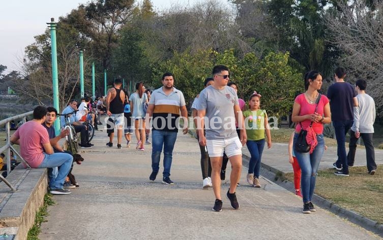 Reportaron 29 nuevos casos de coronavirus en Santo Tomé y 972 en la provincia