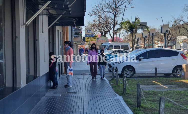 49 contagios en Santo Tomé y 2.016 en la provincia