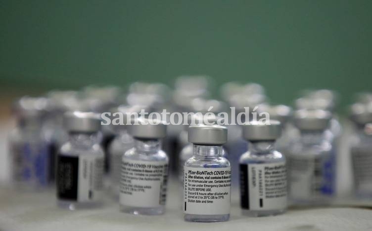 El gobierno anunció la firma de un acuerdo con Pfizer por 20 millones de vacunas