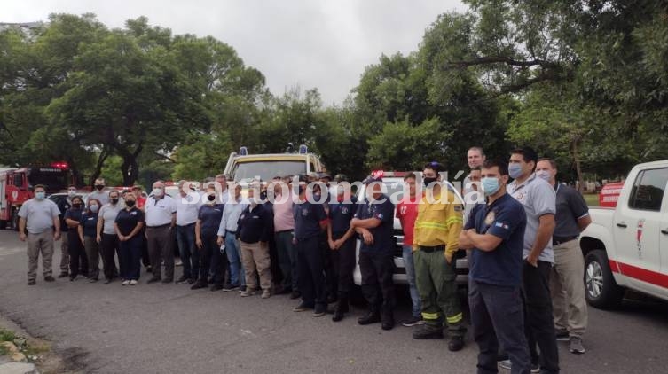 Brigadistas santafesinos colaboran en el combate de los incendios en Corrientes y Misiones