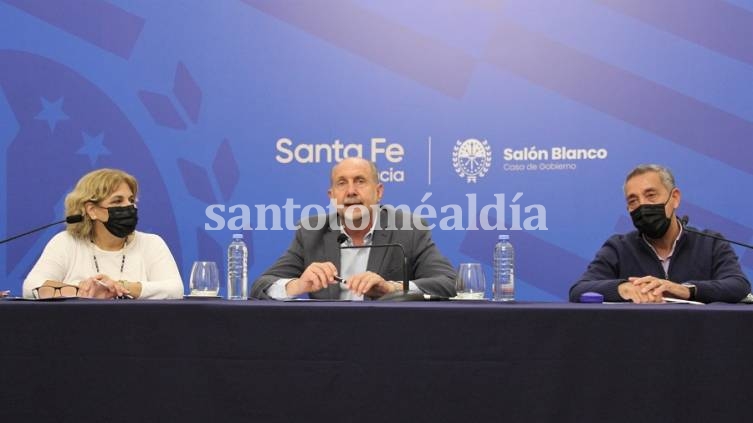 COVID-19: Perotti encabezó una nueva reunión del Comité de Expertos para evaluar la actual situación sanitaria