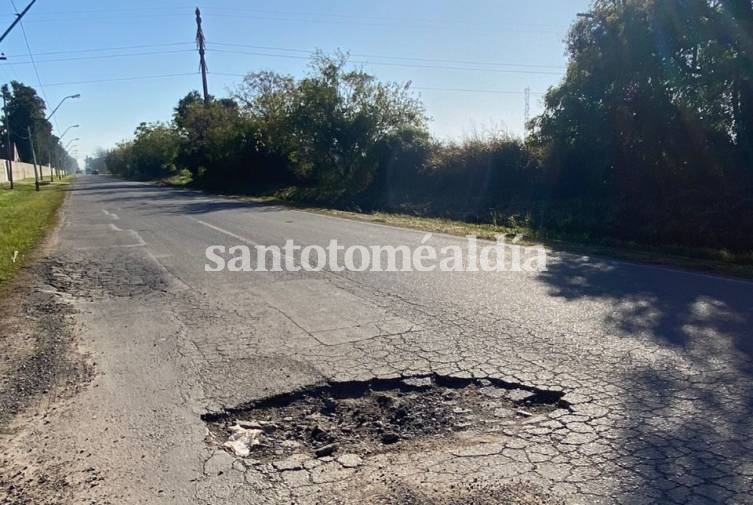 Palo Oliver y Florito solicitan la repavimentación del Acceso Norte por parte de la Provincia