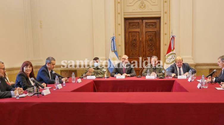 Perotti encabezó una reunión de trabajo para abordar nuevas estrategias de seguridad