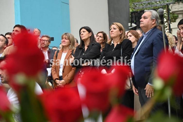 Emotivo homenaje a Miguel Lifschitz, a un año de su muerte