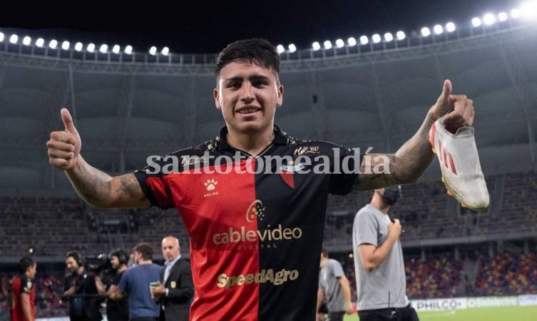 Facundo Farías se va de Colón.