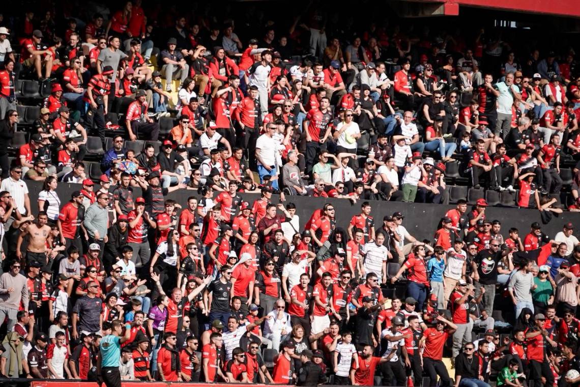 Colón busca su tercer triunfo consecutivo ante un rival directo por el ascenso