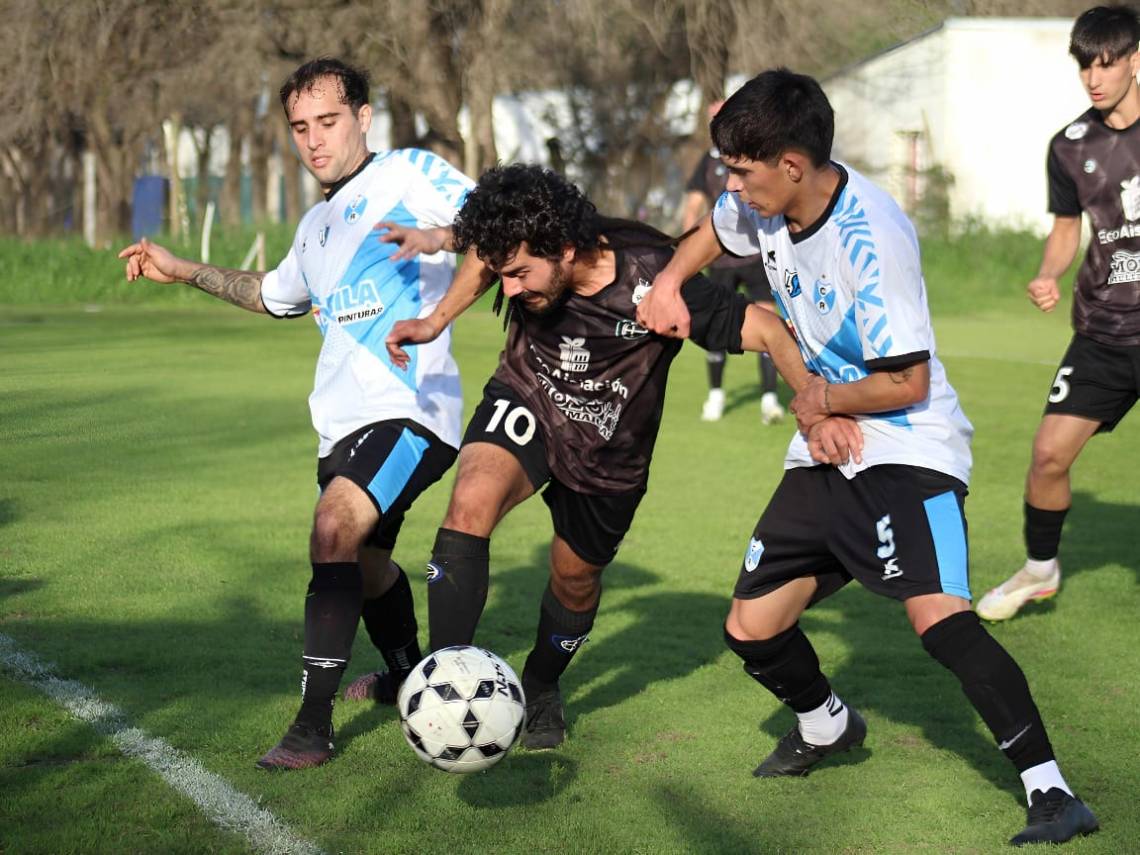 Liga Santafesina: Academia AC y Floresta adelantan sus partidos para este jueves