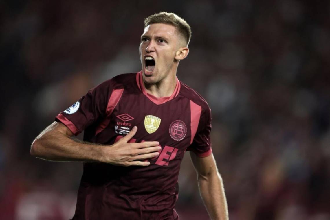 El Granate derrotó a Flamengo y tomó ventaja en la ida de la Recopa.