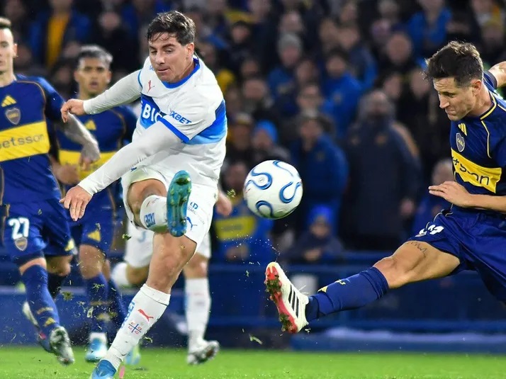Universidad Católica se impuso con un golazo de Montes.