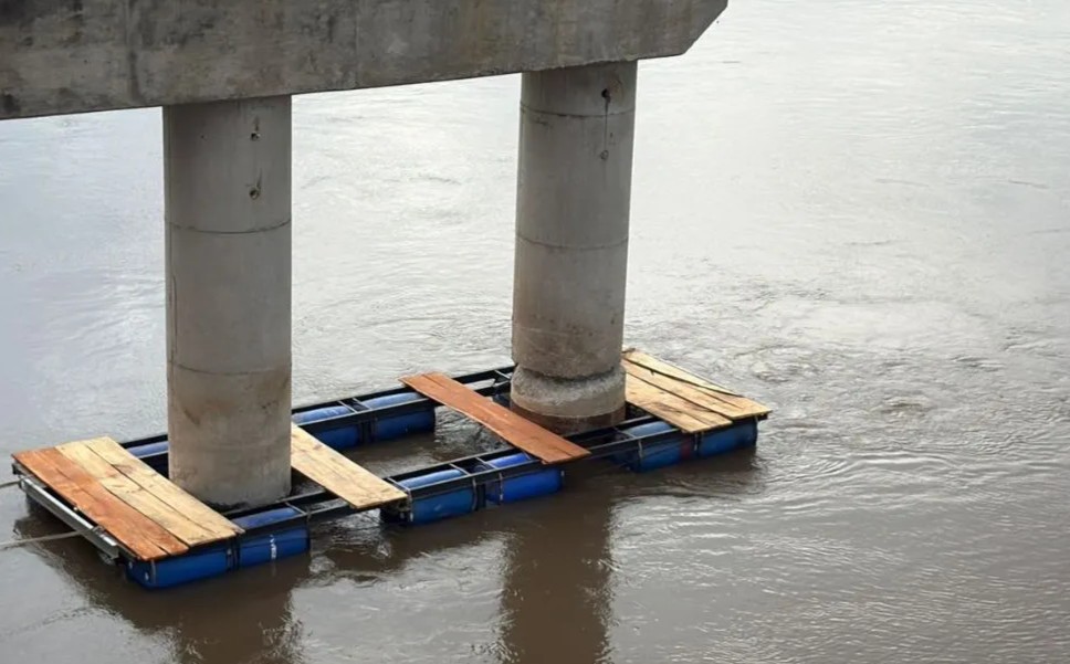 Confirmaron que esta semana repararán la columna afectada del nuevo puente. (Crédito: Aire Digital)