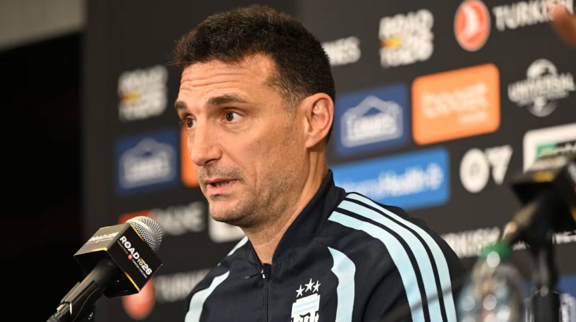 Scaloni habló tras la victoria de la Selección argentina ante Islandia. (Foto: @Argentina en X).