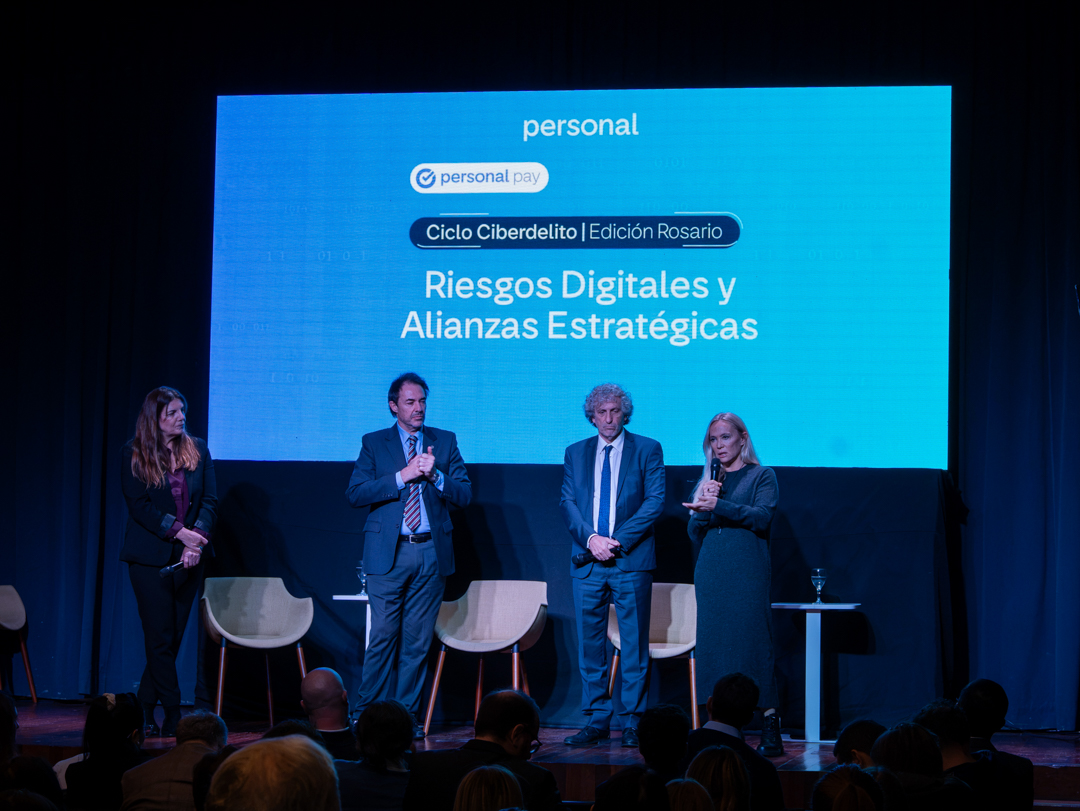 Personal junto al Ministerio Público de la Acusación de Santa Fe y la Facultad de Derecho (UNR) realizaron la tercera edición del Ciclo Ciberdelito.