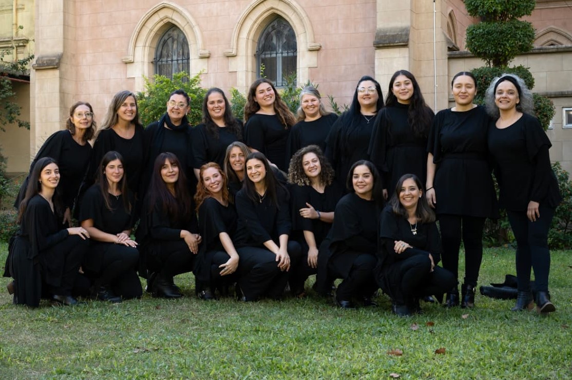 El Coro de Cámara de la Escuela Coral Municipal se presenta este domingo en el prestigioso Camping Musical Bariloche.