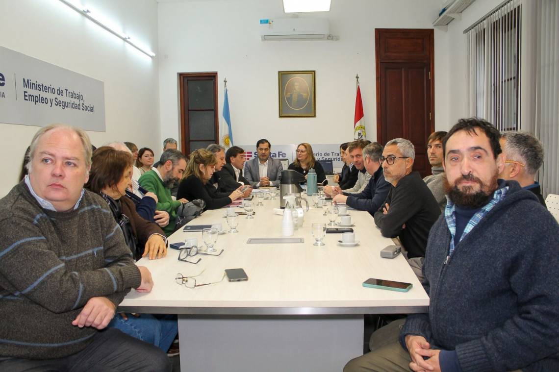 En una nueva reunión paritaria, el Gobierno acercó una propuesta salarial a los gremios de la Salud.