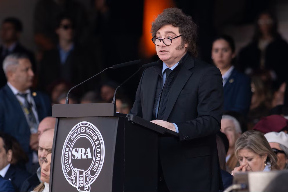 Javier Milei plantea que la política oficial busca remover trabas históricas para mejorar la rentabilidad del agro. (Crédito: Infobae)