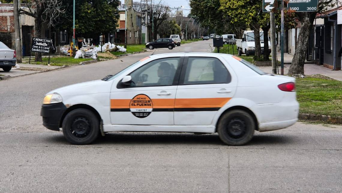 El gobierno provincial impulsó una línea de créditos para la renovación de flotas de taxis y remises.