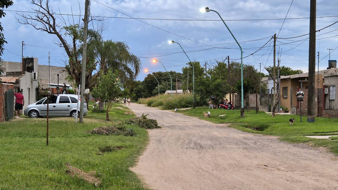Preocupados por la inseguridad, vecinos de Villa Luján también reclaman mejoras en la recolección de residuos, restos de poda y corte de pastizales. (Crédito: STD)