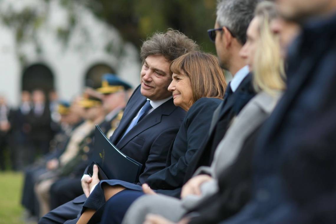 La reciente tensión con Patricia Bullich, uno de los factores que llevarían al Gobierno a revisar su postura inicial respecto a los recortes en discapacidad y a universidades.