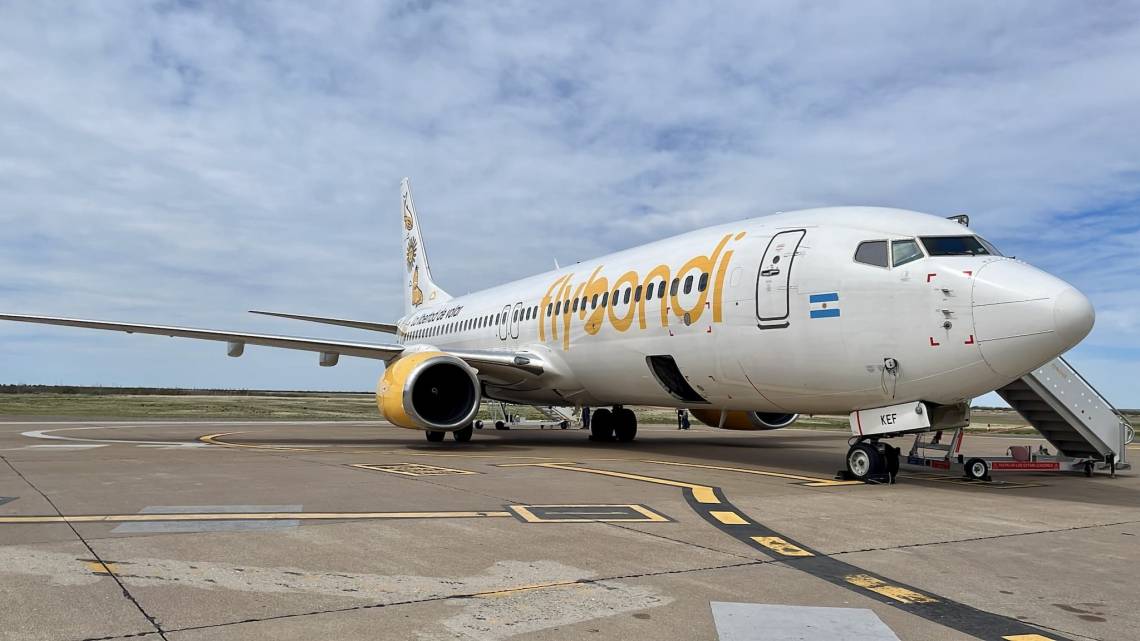 Flybondi redujo su flota a tres aviones y lleva dos meses sin volar. 