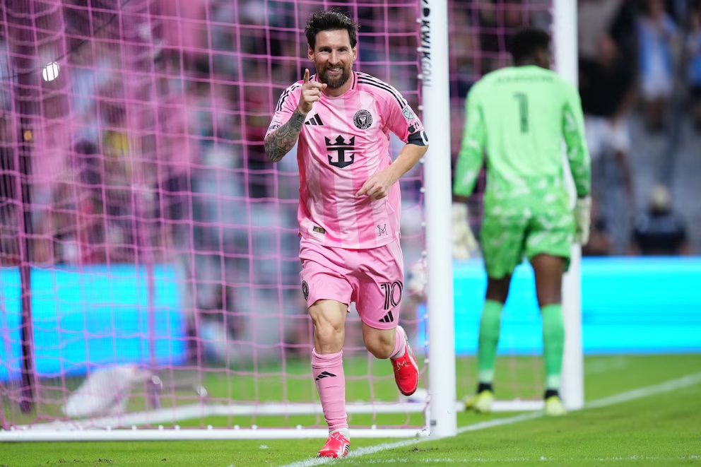 Con dos golazos, Messi se lució en una contundente victoria de Inter Miami.