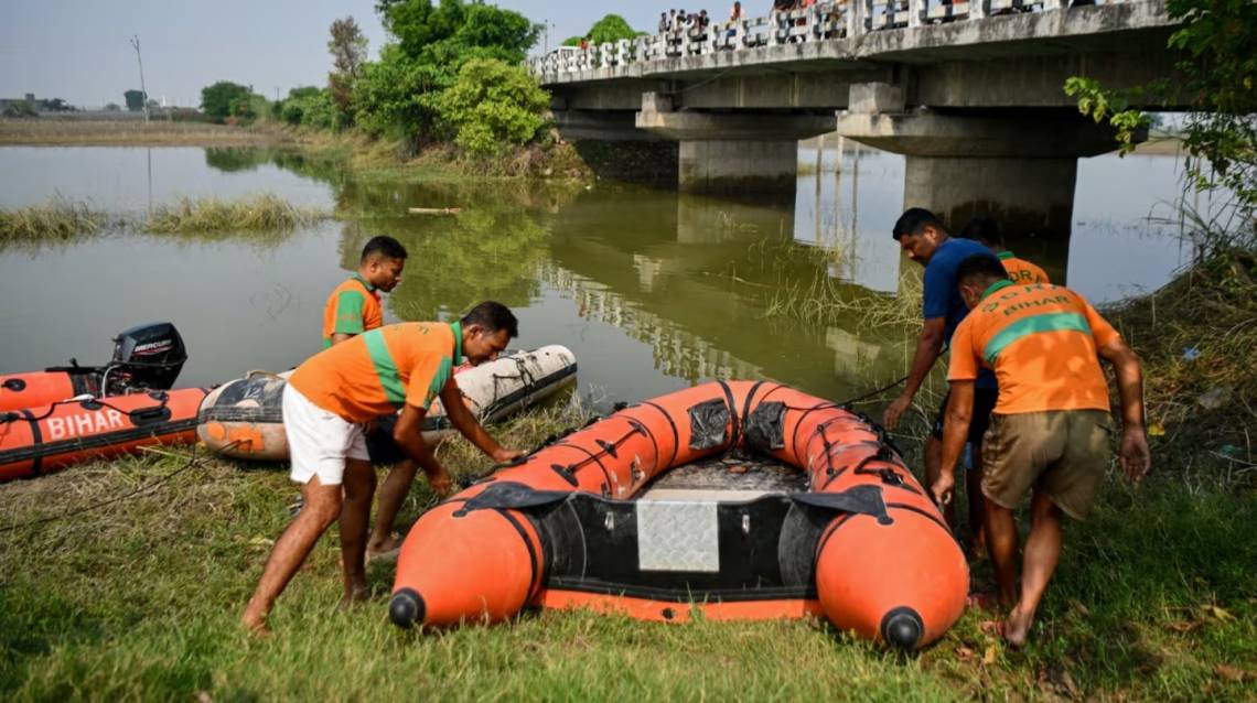 Un naufragio en el río Ganges dejó al menos 13 niños muertos en India. (Crédito: AFP)
